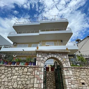 Horizon View Apartament Himara